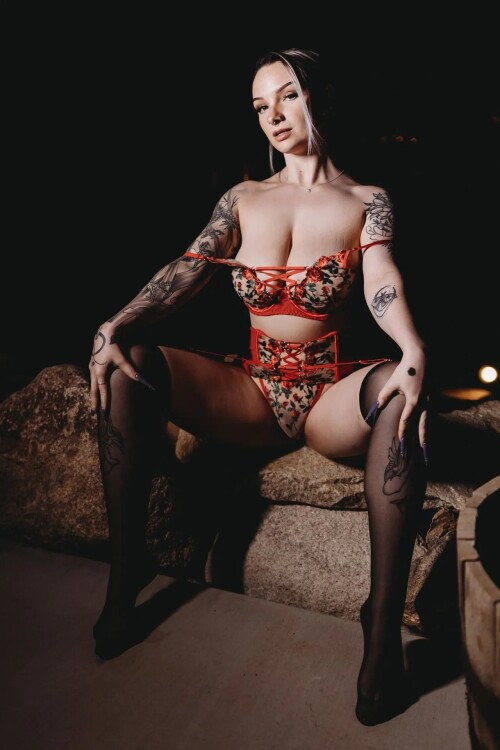 LJ Moonlight 42155483defd7bf6e