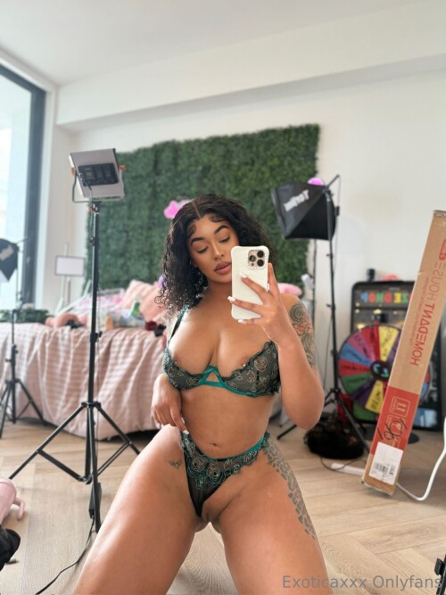 LOOKING FOR OnlyFans 174255710430952c09d84989c1f93