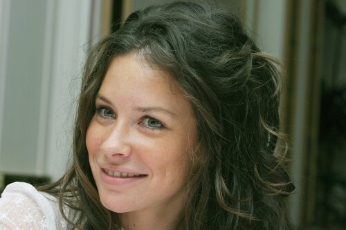 53450389PH4461_portrait
