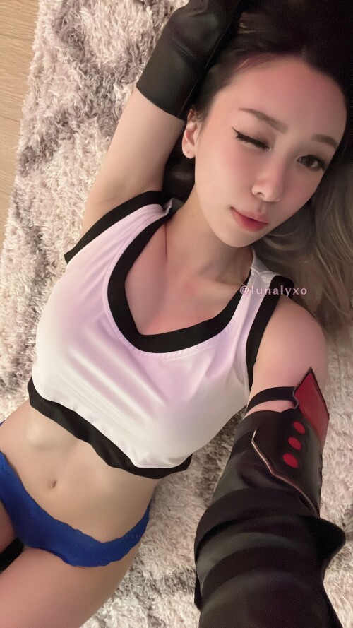 LUNALYXO19 6 10874d6bfc5e748b41