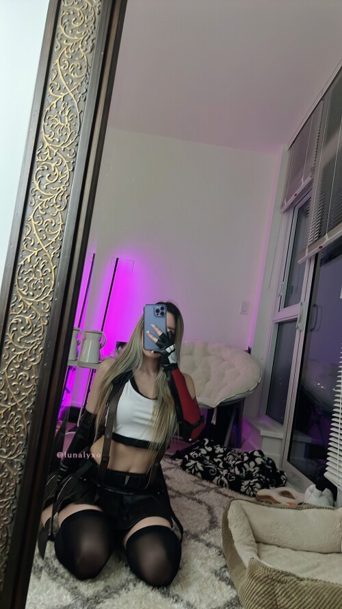 LUNALYXO19 6 3d209a0ae0f0e0885