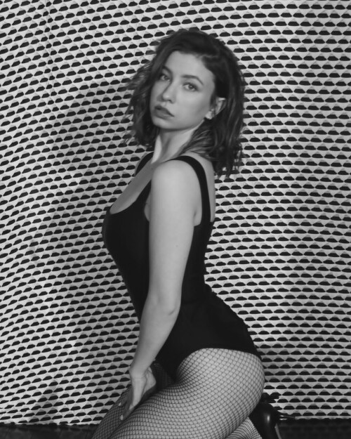 LWqzCklJ o9d5c4d1a13747833