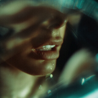 LYNAMADEOFGOLDSET-13c8f5ad7def164ce2