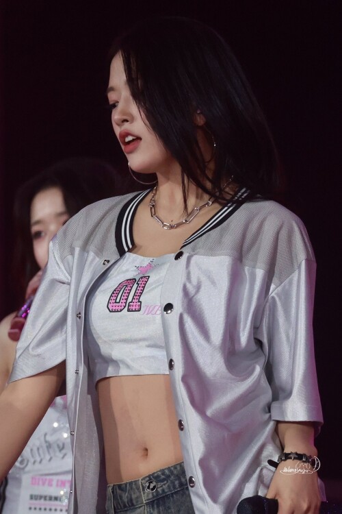 LaLune 1875894369942913167 4db573c021983b63a