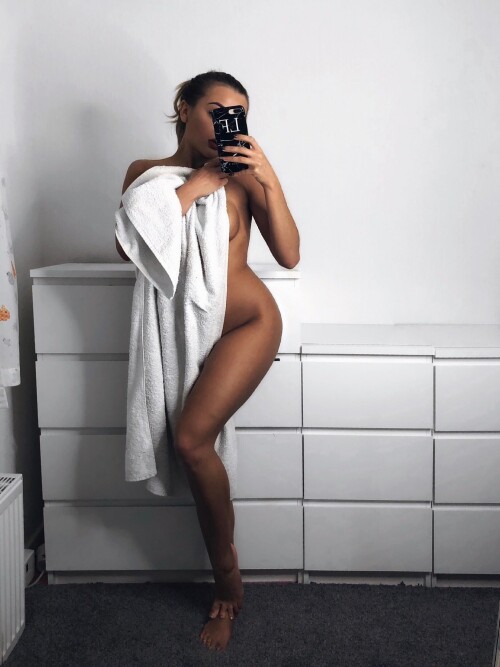 Lacey Fuller Admire Me 43b0682c87891c10d0