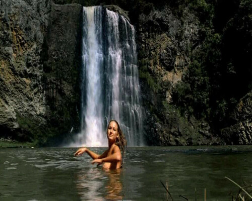 Leelee Sobieski Hercules03 123 112lo