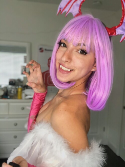 Lilith Darkstalkers 10