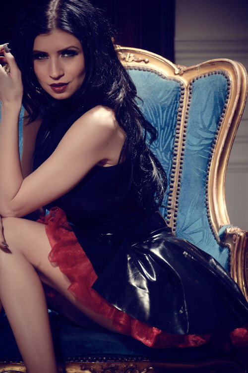 Lilly FrillyBlackDress 007