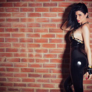 Lilly_LeopardPrintCatsuit_0561f02a5c5f38ce870