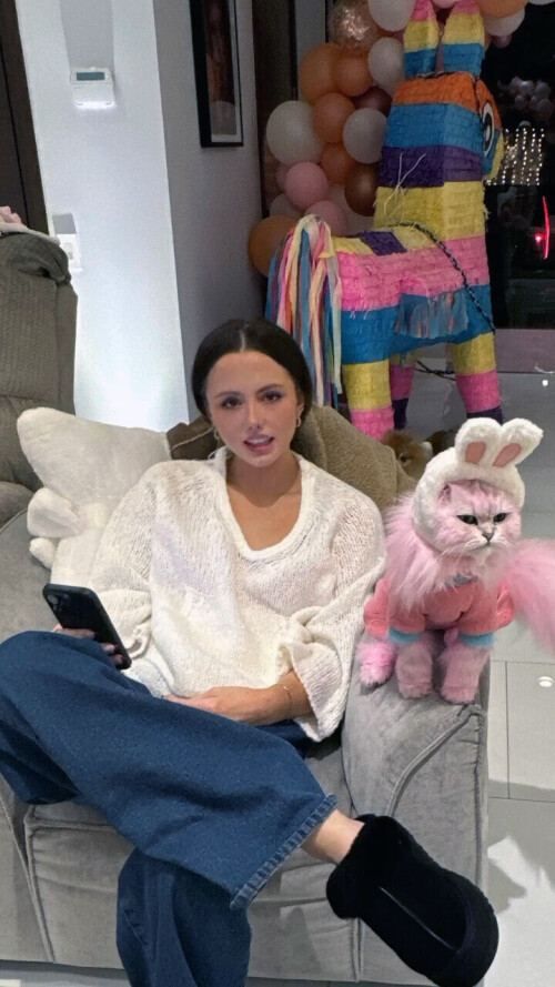 Lily Mo Sheen 21dce7f8f4a167021