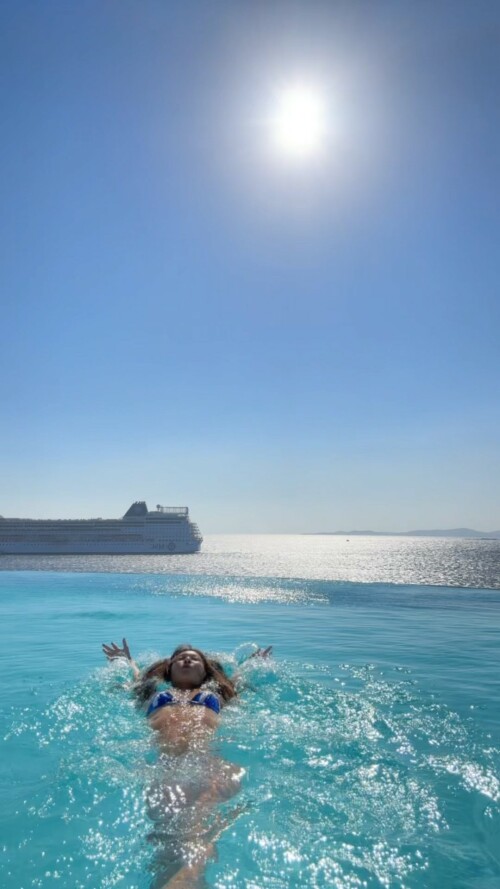 LilyBikiniWOW.mp4 snapshot 00.10 2023.08.16 10.47.27 d712f54589e72116