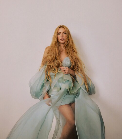 Lindsay Lohan 84d00680e59b4aab9