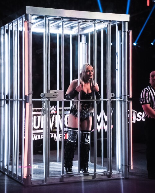 Liv Morgan GdsOUxVXYAAJKN072d687b017f3bc27