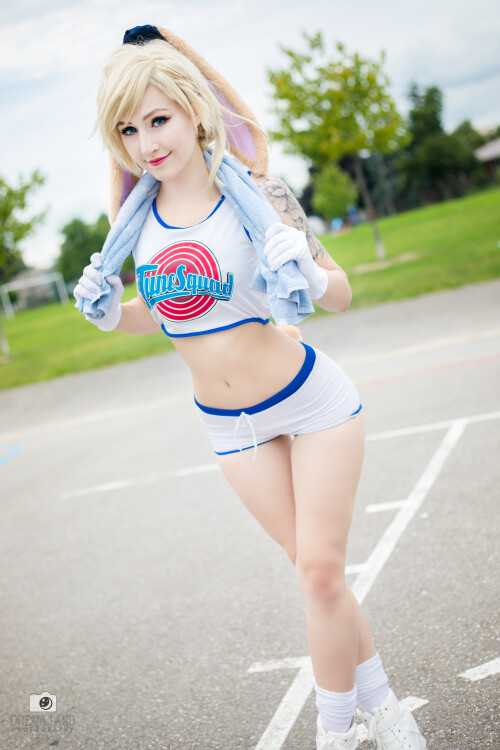 Lola Bunny 4adde31254e3af8c7