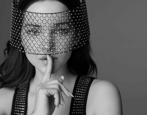 Look11 2197 copy scaled