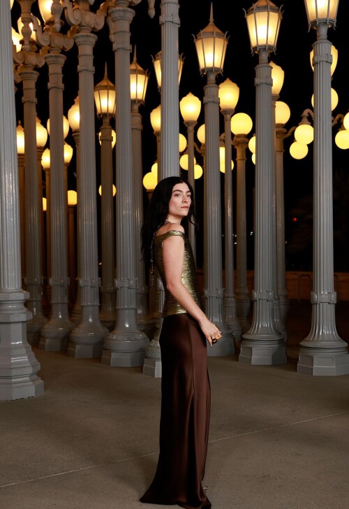 Lorde attends the 2025 LACMA Art Film Gala 192ca46e42ffb01de9