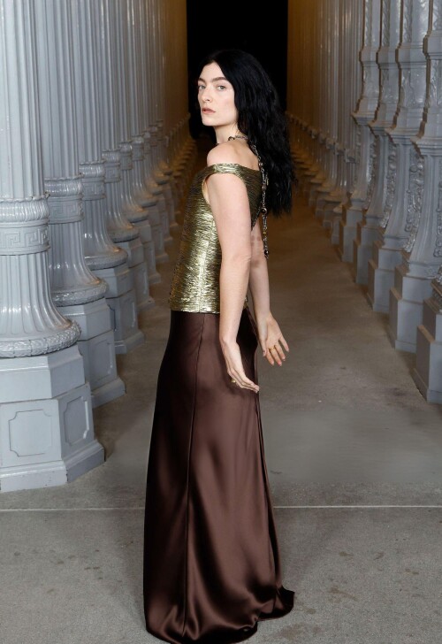 Lorde attends the 2025 LACMA Art Film Gala 40bef950415a5b97a8