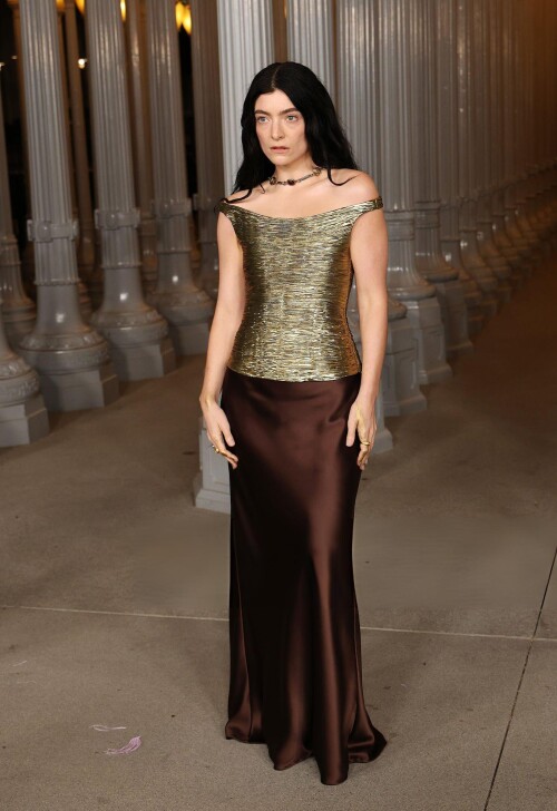 Lorde attends the 2025 LACMA Art Film Gala 4575c490ba88032717