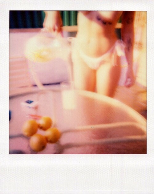 Lottie Moss Behind The Scenes Exclusive 03