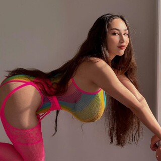 Louisa-Khovanski-1050528535cdf2fee0e9