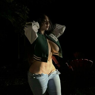 Louisa-Khovanski-1089b6ae0759af7f7c7c