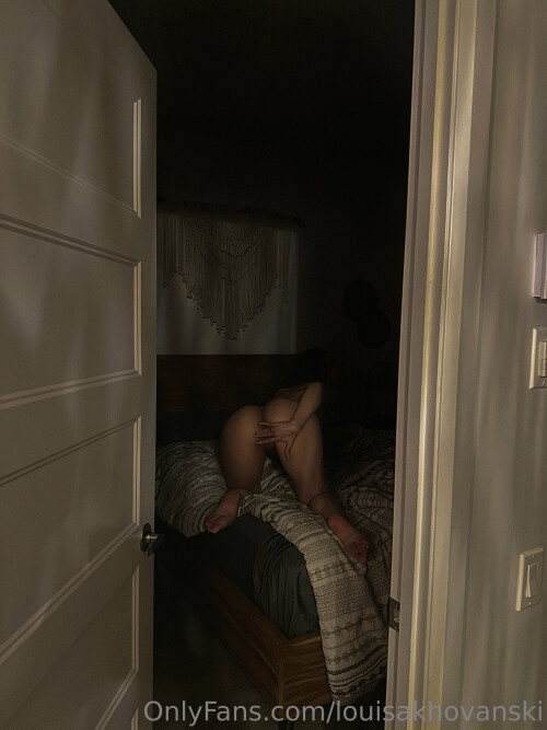 Louisa Khovanski 449e6dbb6b078d59a9c