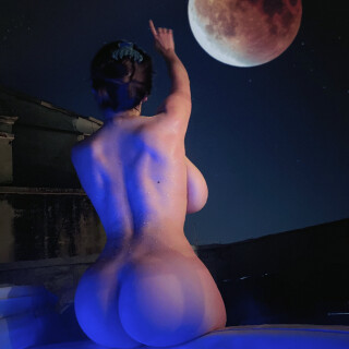 Louisa-Khovanski-61027b928d11a0280b4