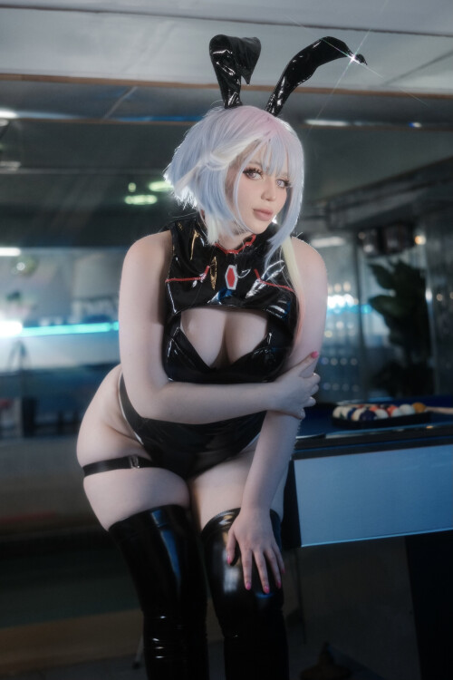 Lucy 1ddbc26288562da33