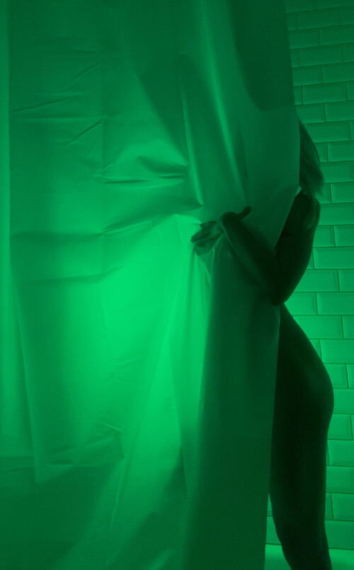 Lucy serving cunt in the ice bath 1bd43566d8fe41268