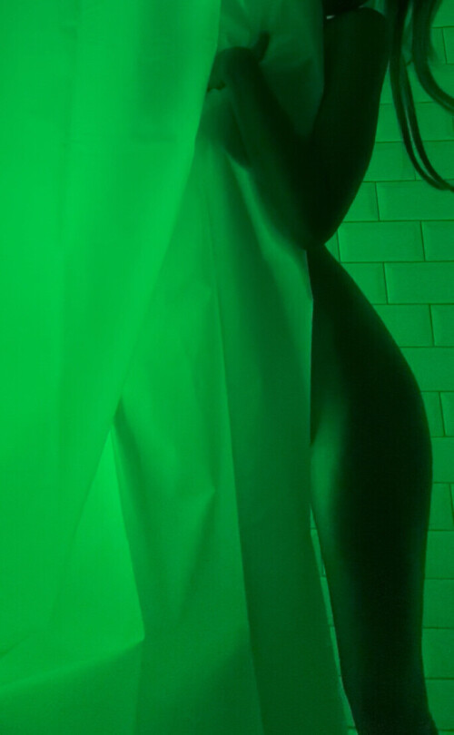 Lucy serving cunt in the ice bath 65d9553c0b843ad19