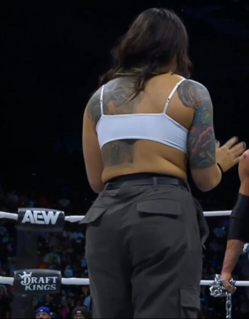 Lumii 20240605 193649037ff5bc3010a97c388