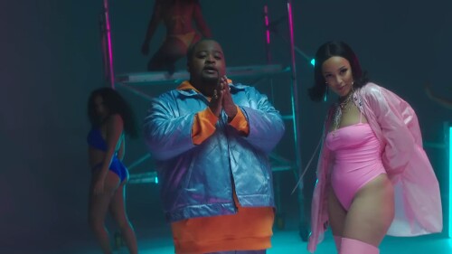 LunchMoneyLewis MakeThatCakeft.DojaCatOfficialVideo2.mp4 snapshot 00.08.277f7138fa0690b3a06