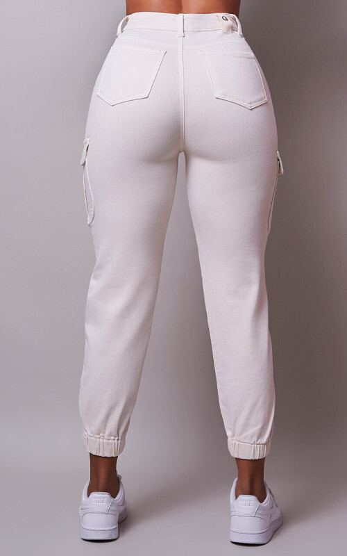 M2411JG 6134 5 1800x180067c7f56ed5d0fb90