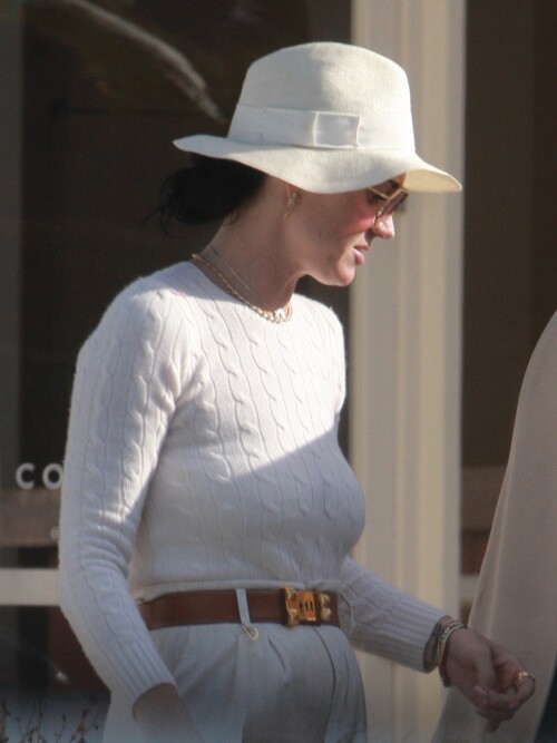 M6Rqn0ut o854a9d80ade6ff45