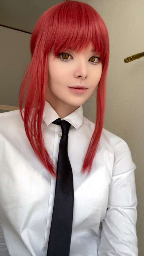 MAKIMA0107f52ef77485f98f