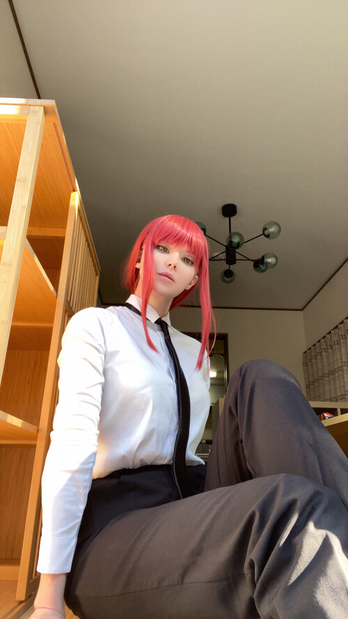 MAKIMA09e4e987c851dc8d13