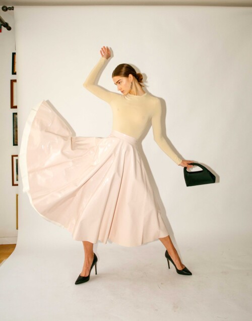 MARGARITA VISHNIAKOVA PHOTOGENICS 374328c85be62ae531