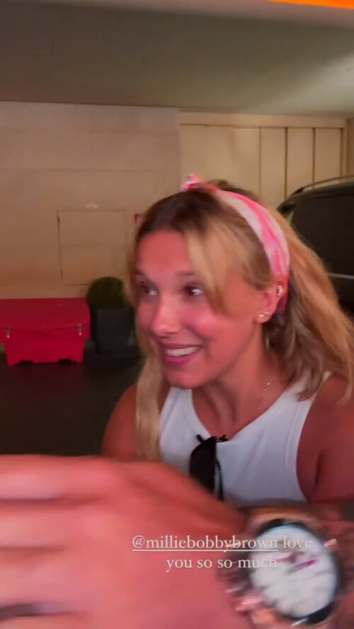 MBB in Paris Video 4.mp4 snapshot 00.06 2022.07.09 17.14.39 