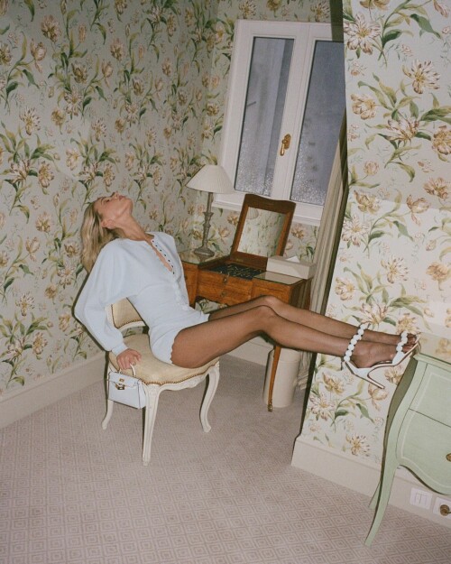 ME10ONJE o9298783668c381e5