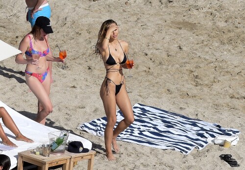 MEI9JXE o4d2aeef7d833e1cb