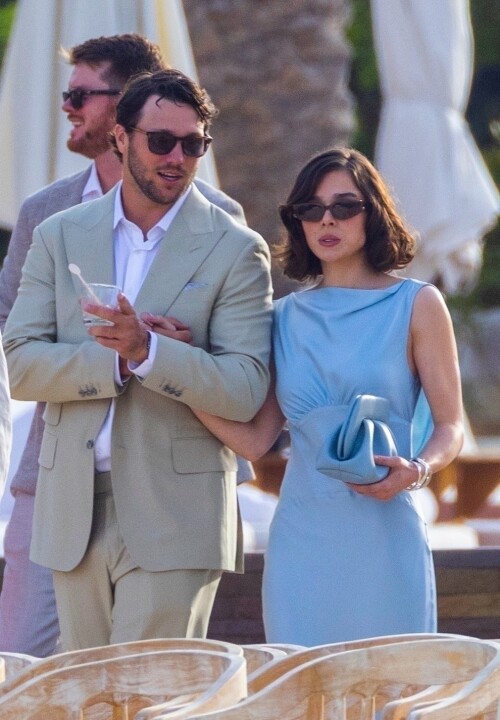 MEUAAN4 o5a4679508da77ae2