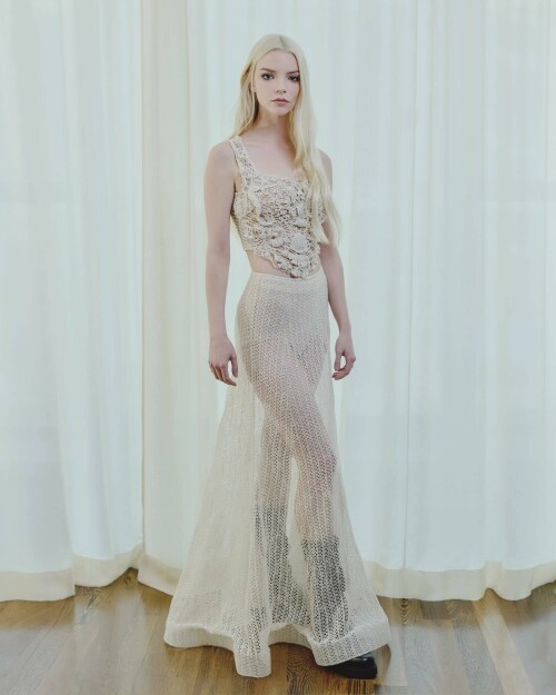 MEW82JN oca8f3fba8c7baf49