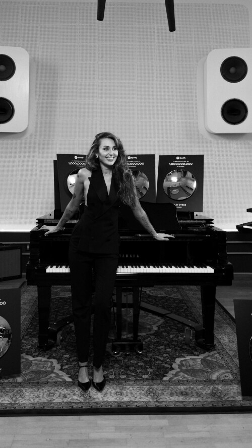 MEXMYBK o0cd1c6c52de37a94