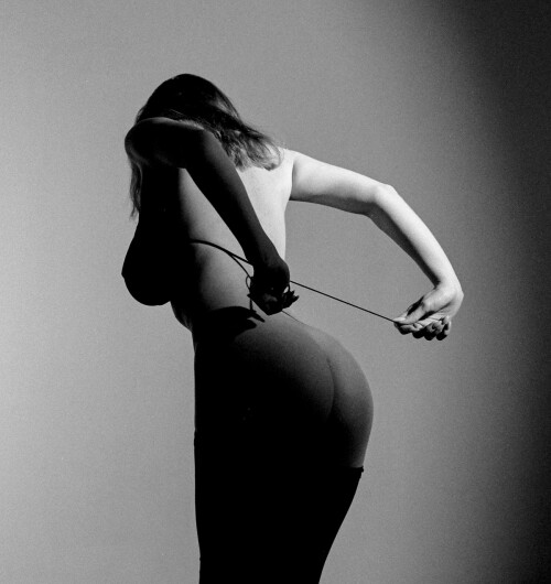 MILA.-Film.Part-2-on-Behance_41