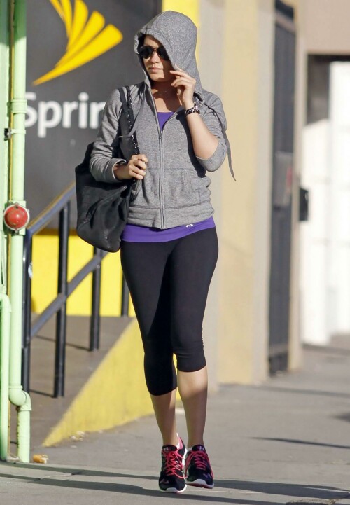 MK 657a62b4c5ff727de8