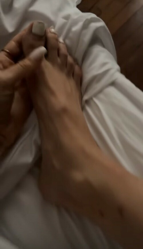 MR 9206f5de25fae79f3dd