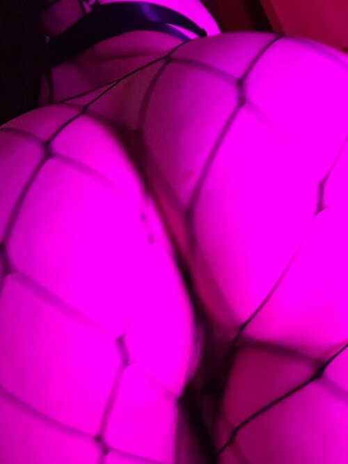 MR 9370d7943484b1c30d9