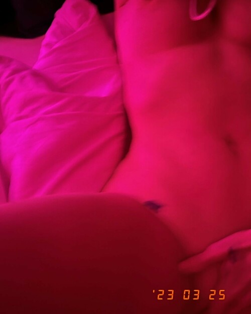 MR 9472b3e8941f57c729a