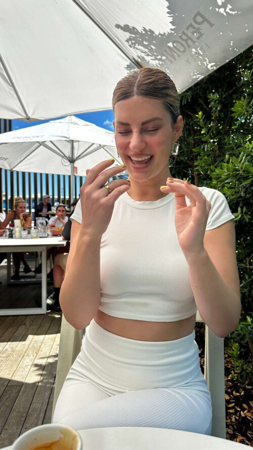 MVsZS1IY2E54JorjRgByC.102345567db4da480154