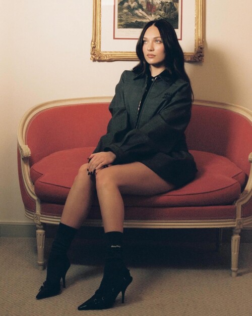 Maddie Ziegler 44a6a6a780bdd77ef